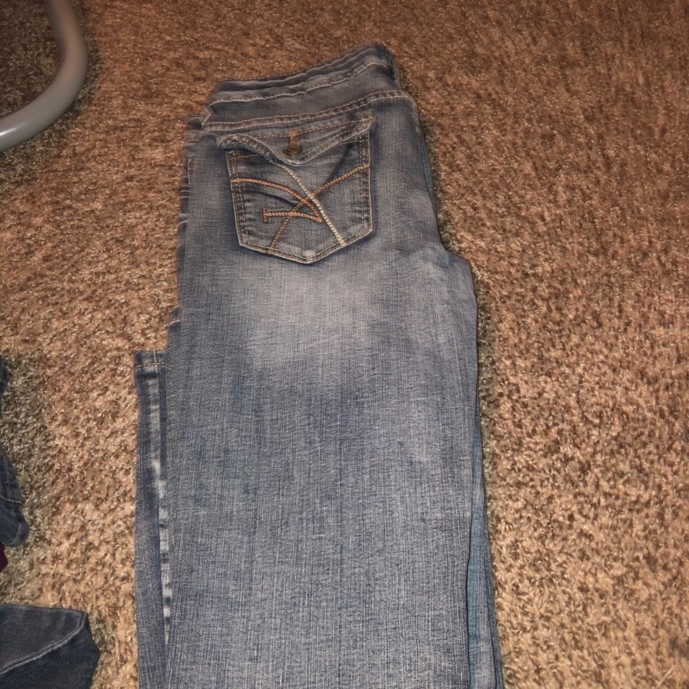 Jeans